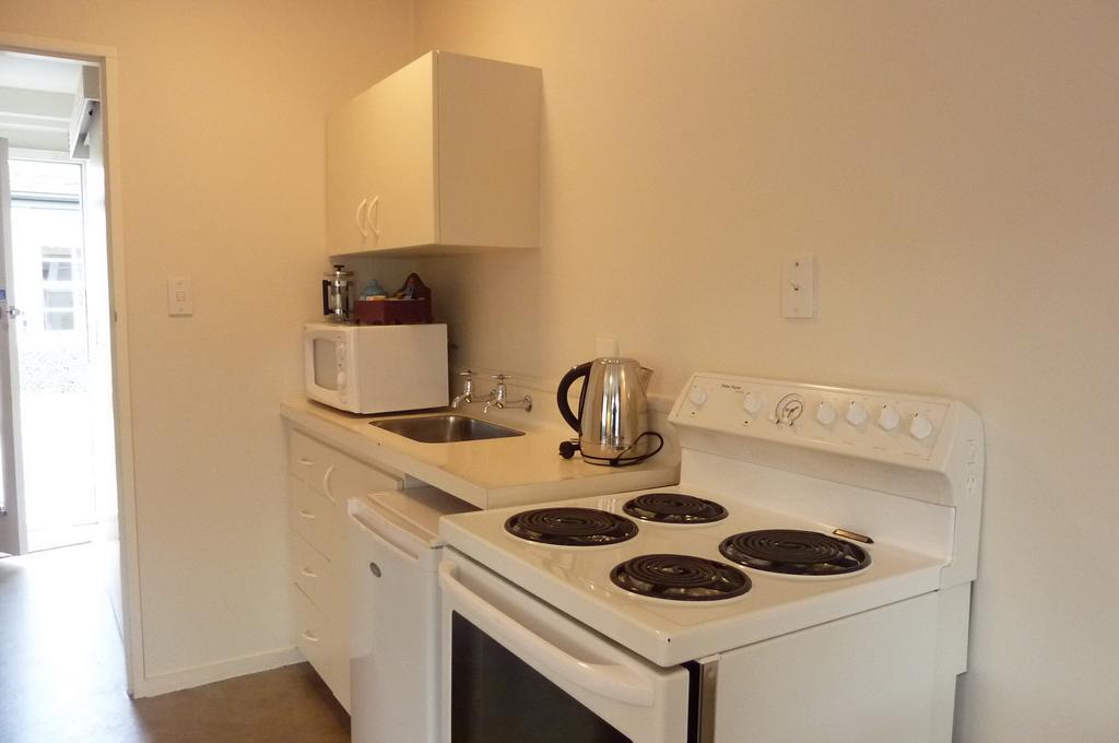 Colonial Inn Motel Christchurch Rom bilde