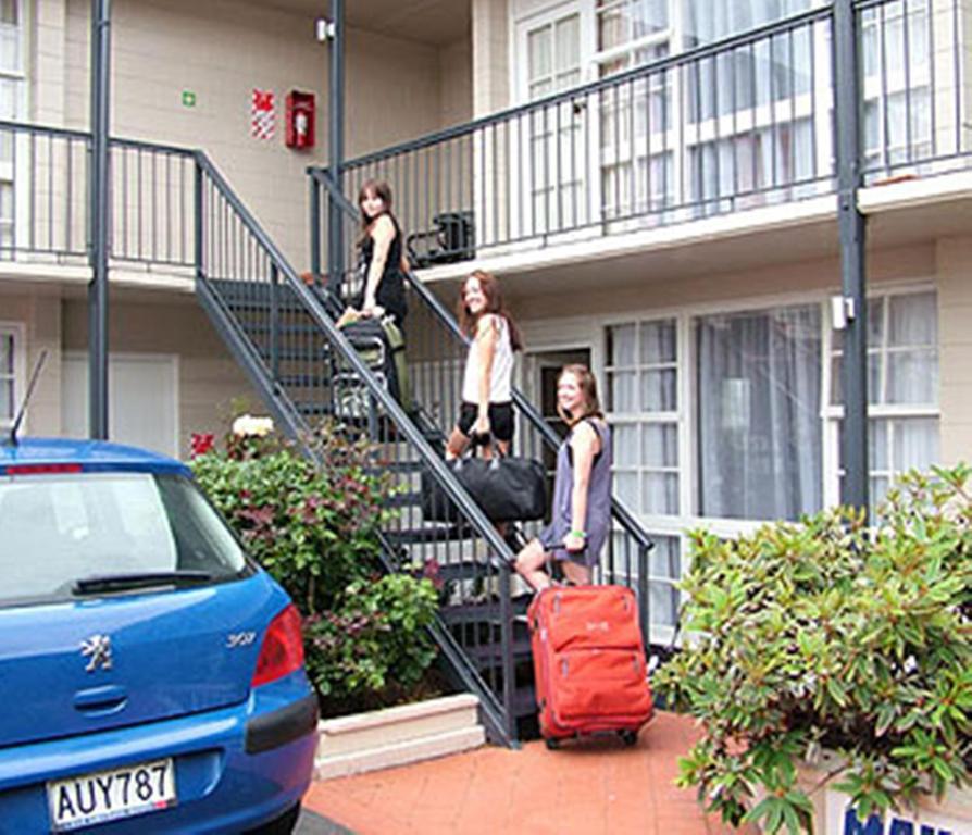 Colonial Inn Motel Christchurch Eksteriør bilde